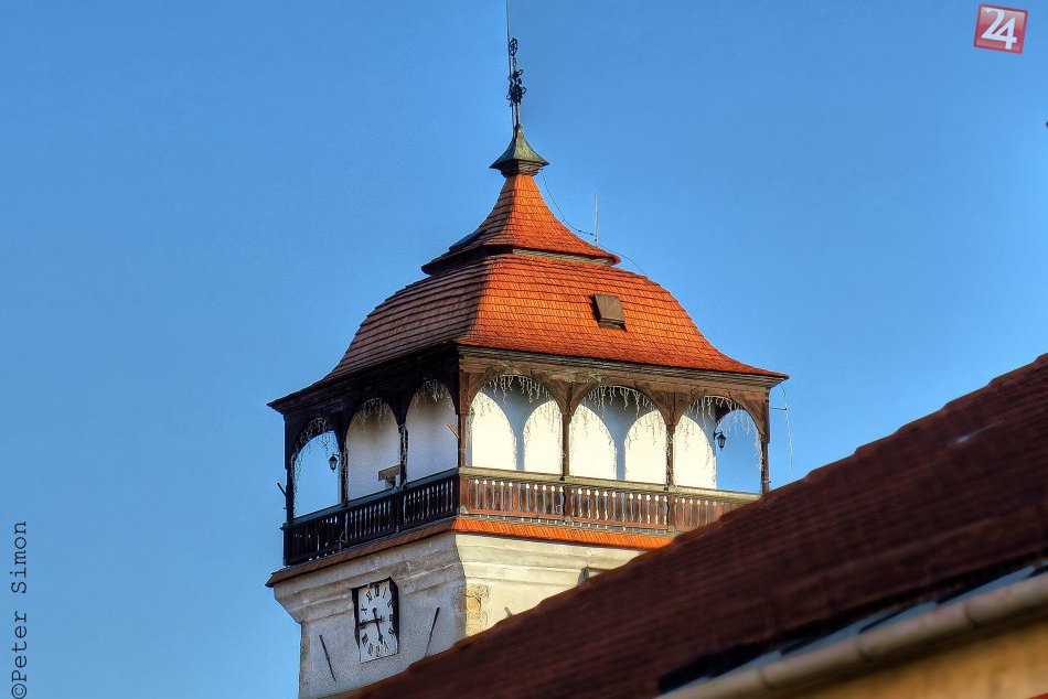 Obrazom: Strecha strážnej veže sa niektorým nepozdáva