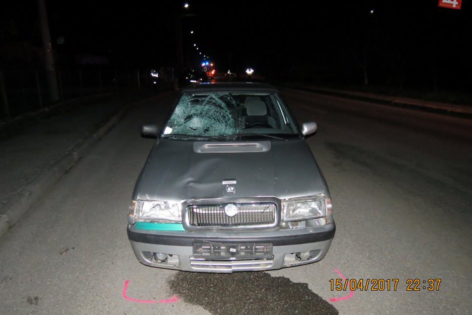 Tragická nehoda v Považskej Teplej: Felicia po náraze s chodkyňou (†84)