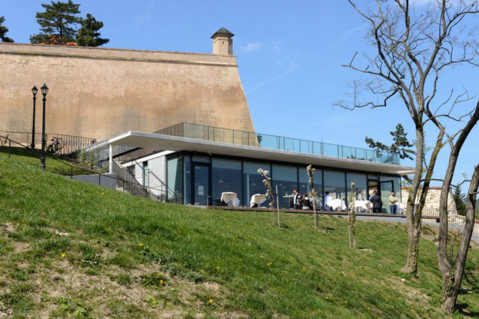 FOTO: Ukončený projekt rekonštrukcie Nitrianskeho hradu stál 820-tisíc eur