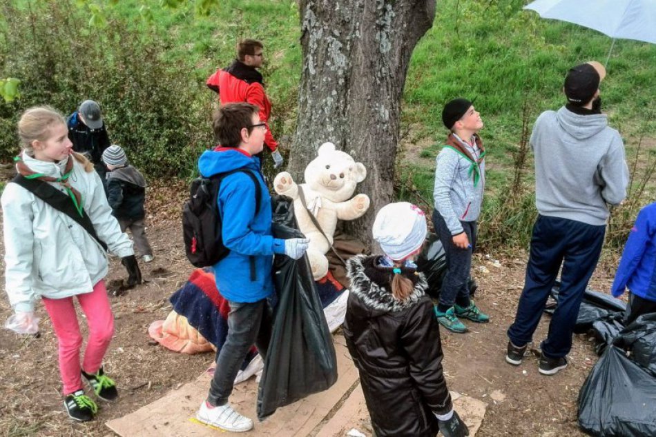 FOTO: Trnavskí dobrovoľníci v akcií
