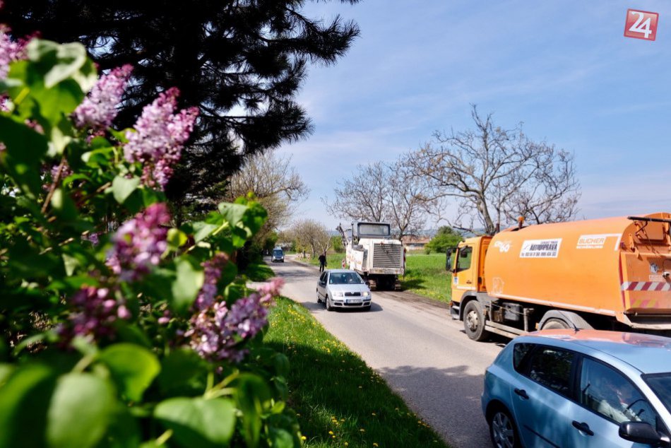 Opravy ciest a chodníkov v Bratislave