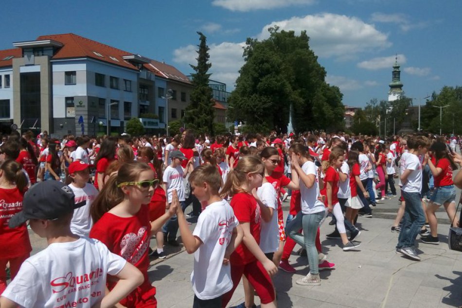 V OBRAZOCH: Tancovanie štvorylky vo Zvolene