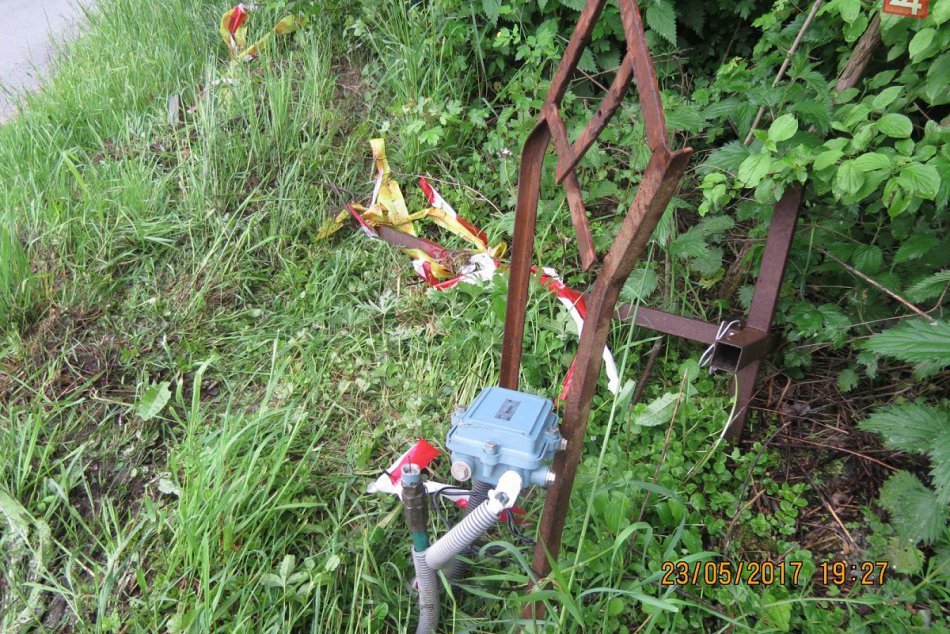 Nehoda v Považskobystrickom okrese: Čo všetko mal Pavol (46) poškodiť?