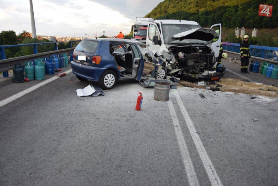 V OBRAZOCH: Čelná zrážka na obchvate Zvolena