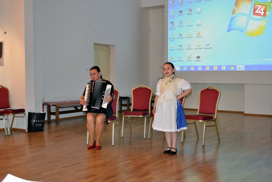 Obrazom: Zaujímavé stretnutie spevákov v Rožňave