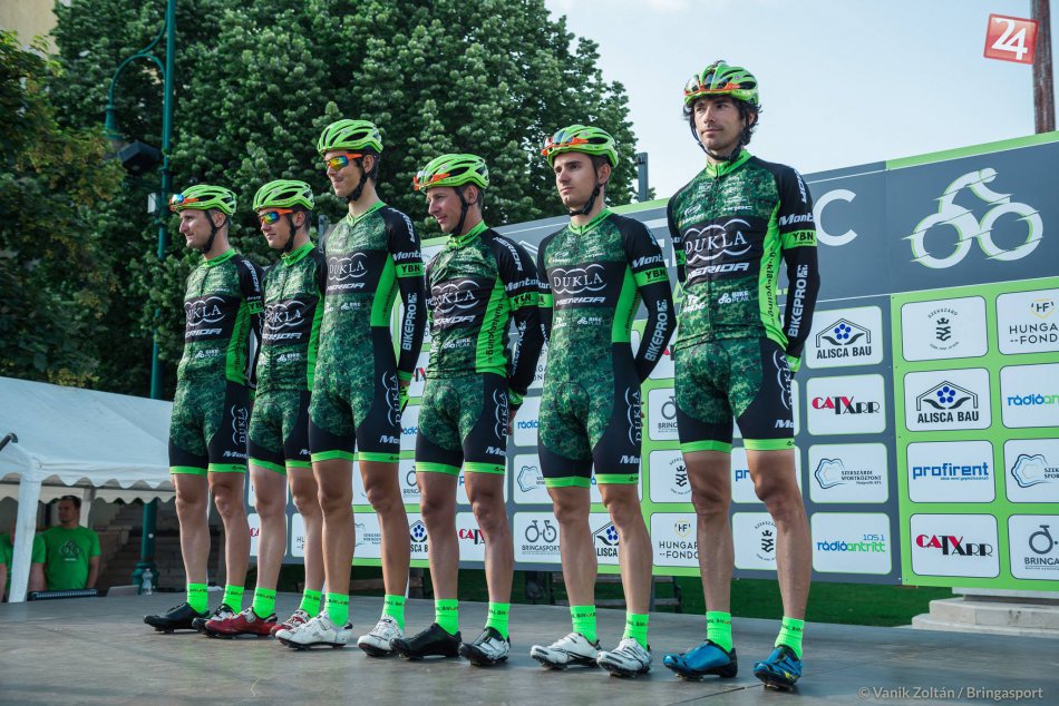 V OBRAZOCH: Úspech bystrických cyklistov na pretekoch v Maďarsku