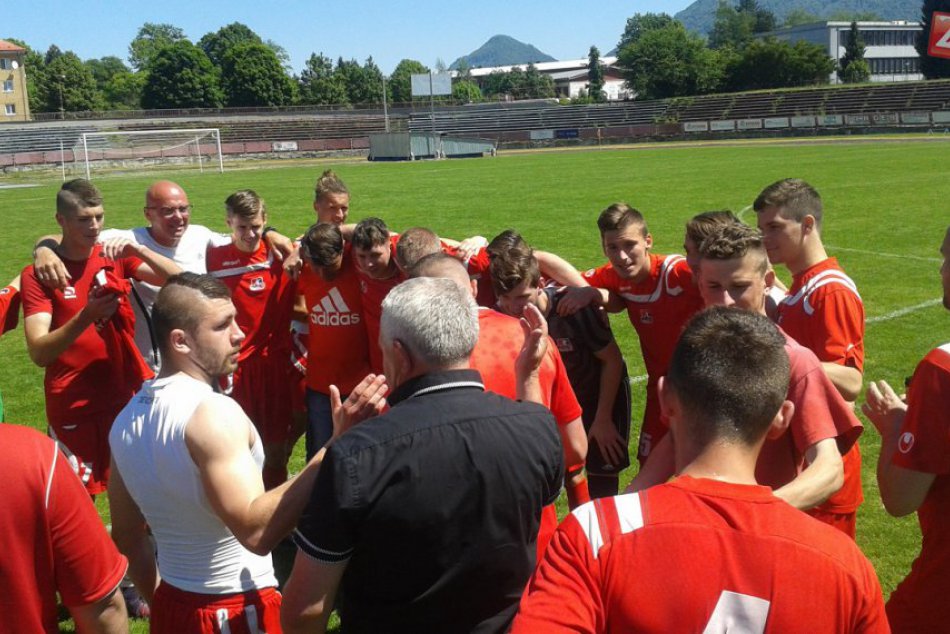 Považskobystričania spečatili prvé miesto: Zábery z postupových osláv