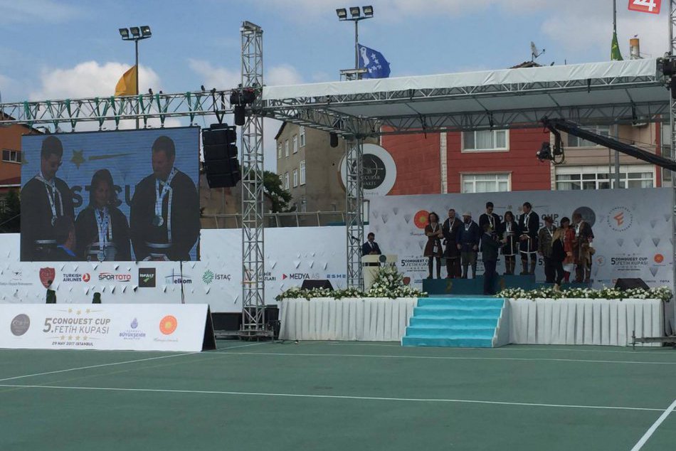 Úspech lukostrelcov z Nitrianskeho kraja: Na súťaži v Istanbule stáli na stupni 