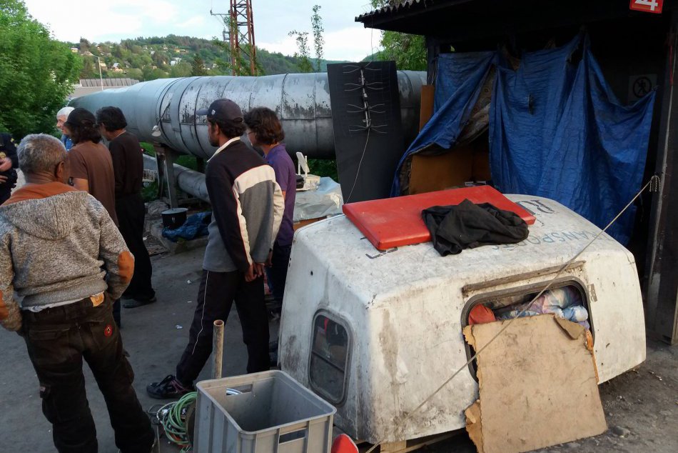 V OBRAZOCH: Mestská polícia vo Zvolene mapuje bezdomovcov