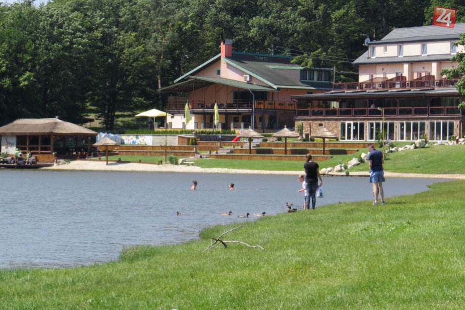 V OBRAZOCH: Vinianske jazero? Láka aj pred otvorením sezóny