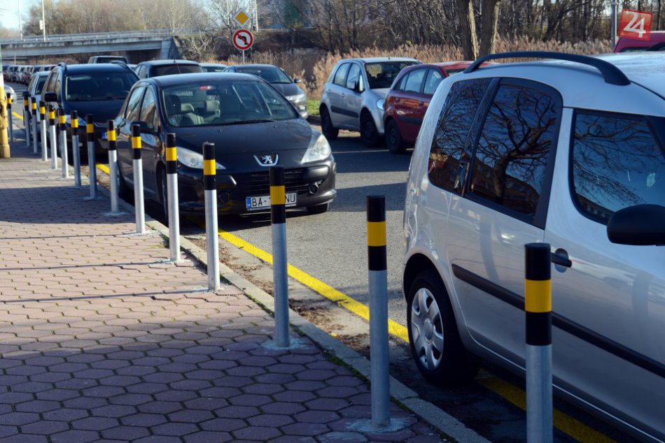 Parkovanie pred nemocnicou