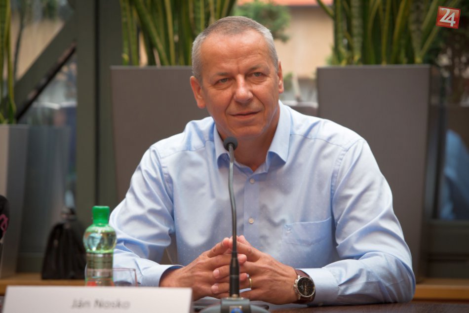 V OBRAZOCH: Lesk Dukly by mala prinavrátiť fúzia s Podbrezovou