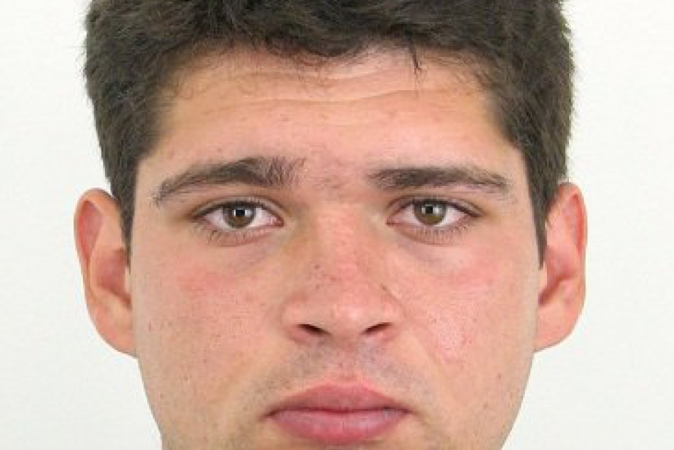 V OBRAZOCH: Pátranie revúckej polície. Nevideli ste niekde Ondreja?