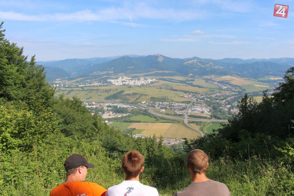 V OBRAZOCH: Krása Bystrice zachytená zo Starej kopy