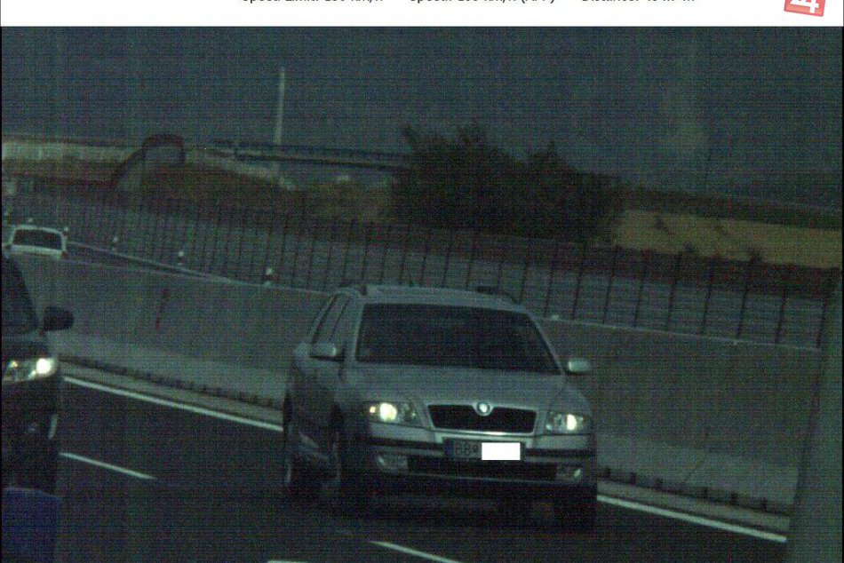 V OBRAZOCH: Vodič si zavaril jazdou bez vodičáku