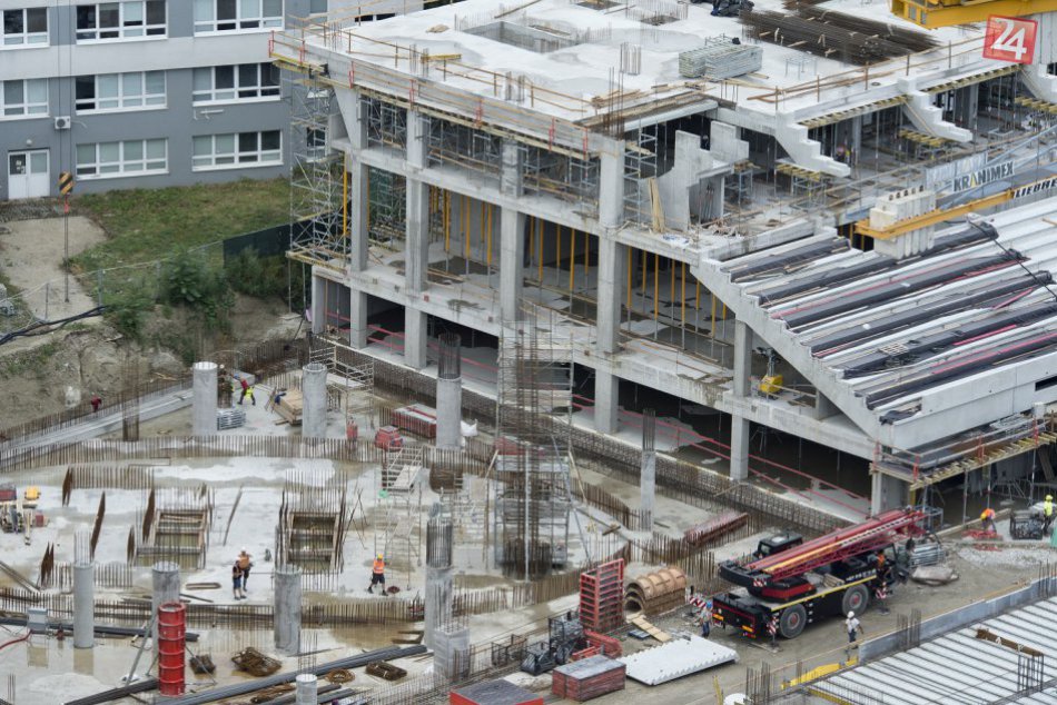 Výstavba Národného futbalového štadióna (júl, 2017)