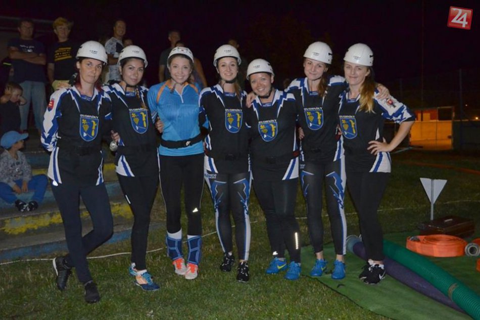 FOTO: Pri Hlohovci si zmerajú sily dobrovoľný hasiči