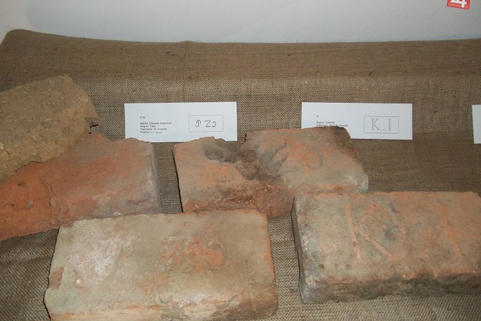 V domčeku je nová výstava : Uvidíte zaujímavé exponáty