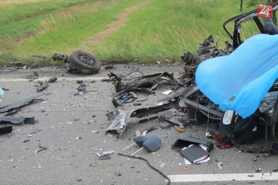 Zábery z tragickej nehody v okrese Považská: Tu vyhasol život ženy († 44)