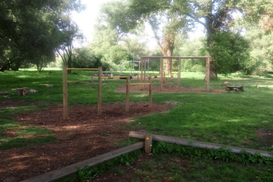 V OBRAZOCH: Posilňovanie pod holým nebom vo Zvolene a okolí