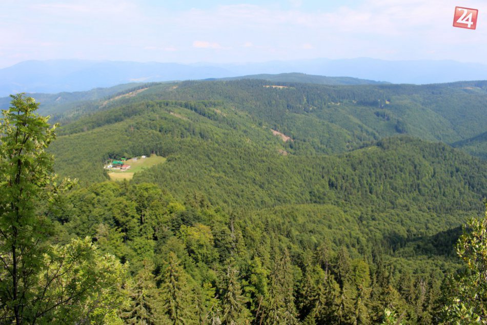 V OBRAZOCH: Nádhera z výšky Hrbu, geografického stredu Slovenska