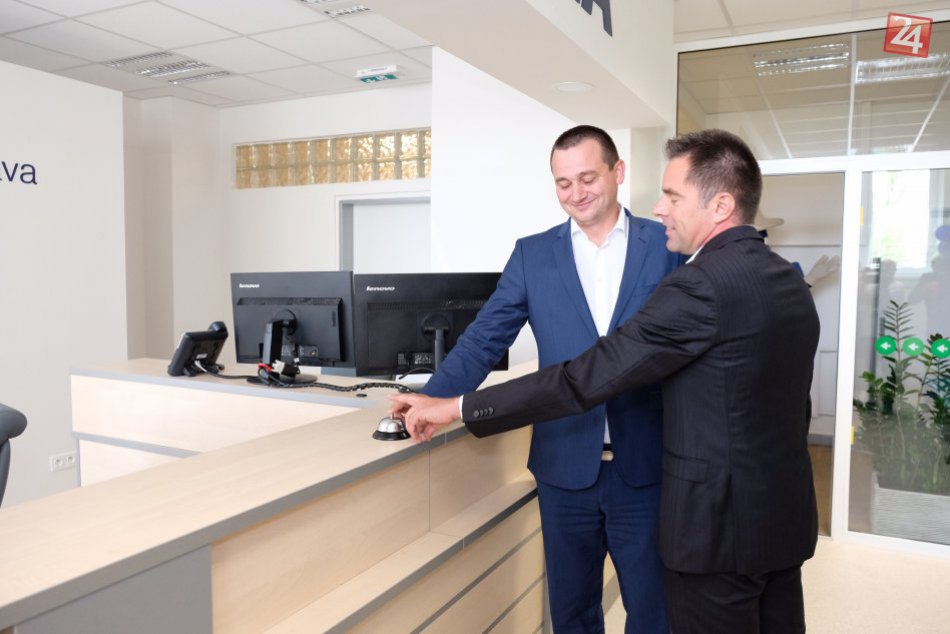 Obrazom: Otvorenie novej recepcie v rožňavskej nemocnici