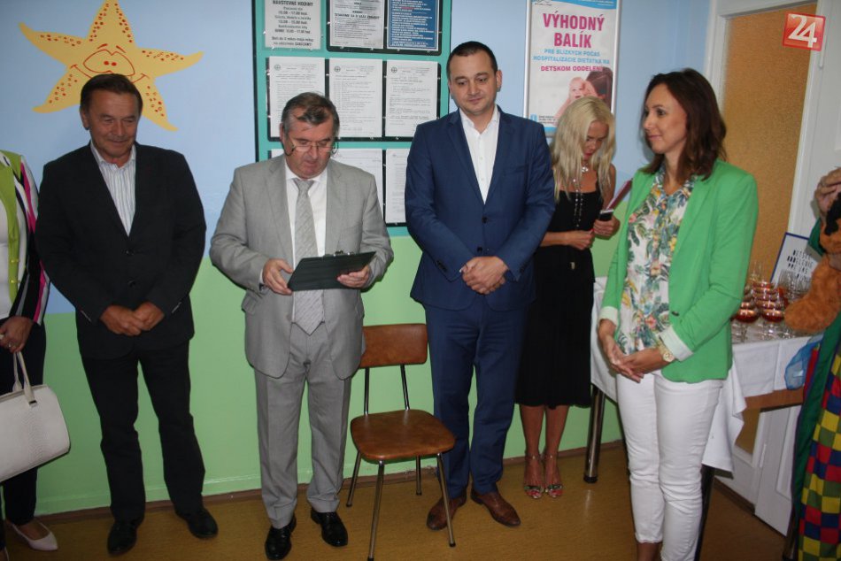 Detské oddelenie žiari rozprávkovými farbami