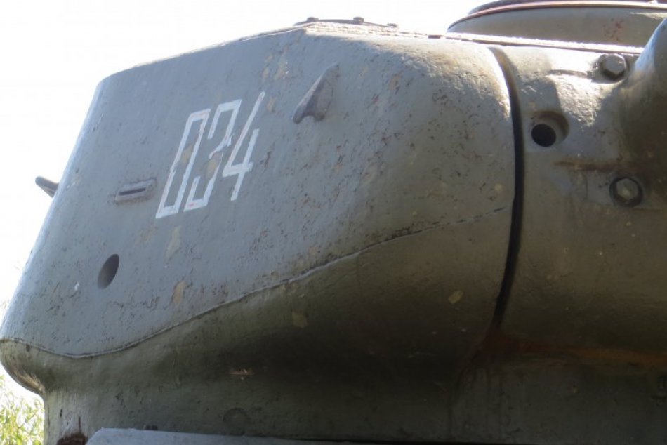 Tank nájdete aj v Lastomíre
