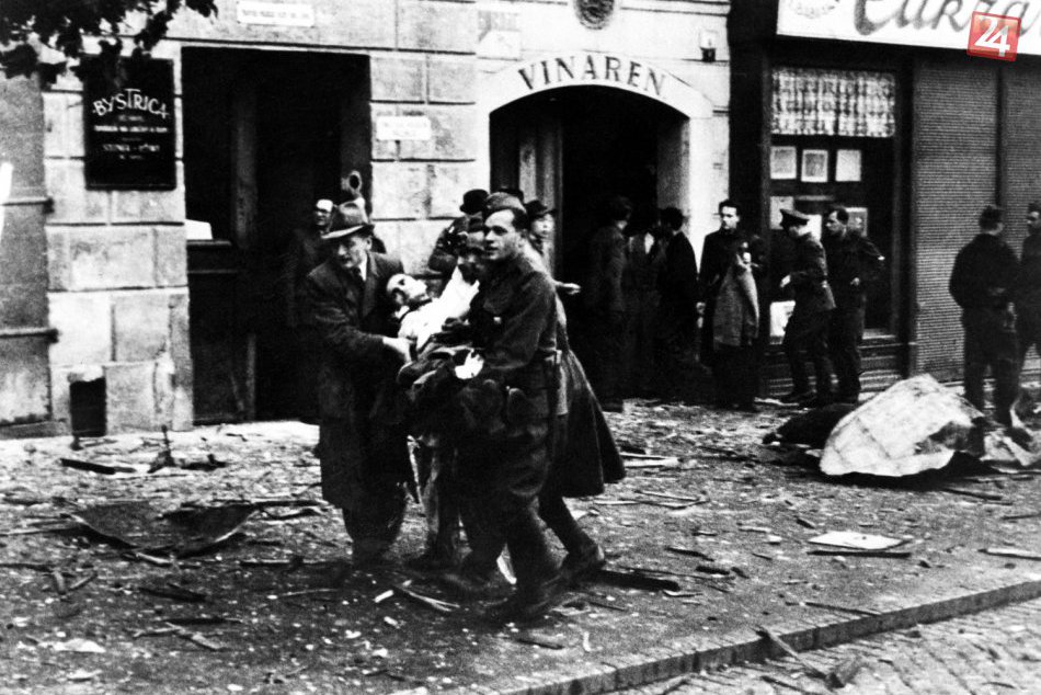 Dobové fotografie zachytávajú partizánov počas SNP