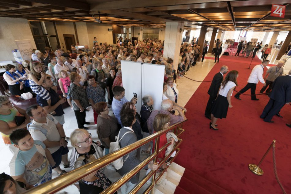 DOD Národná rada SR a Bratislavský hrad