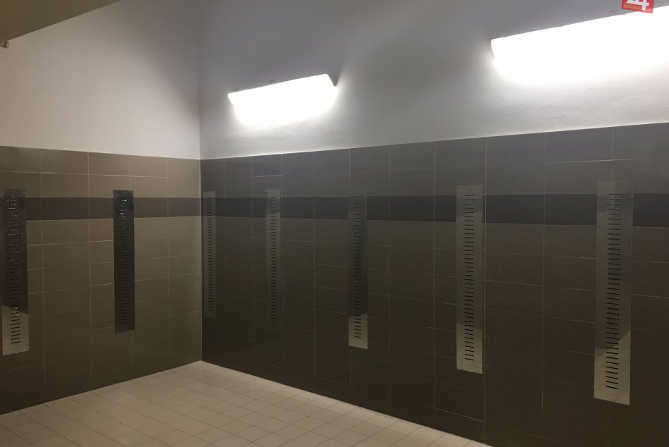 Šalianska plaváreň je vynovená: Počas odstávky nezaháľali