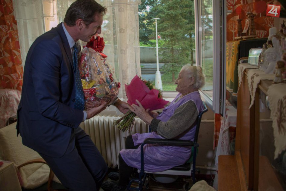 Zachytené fotoobjektívom: Babička Mária oslávila svoje 108 narodeniny