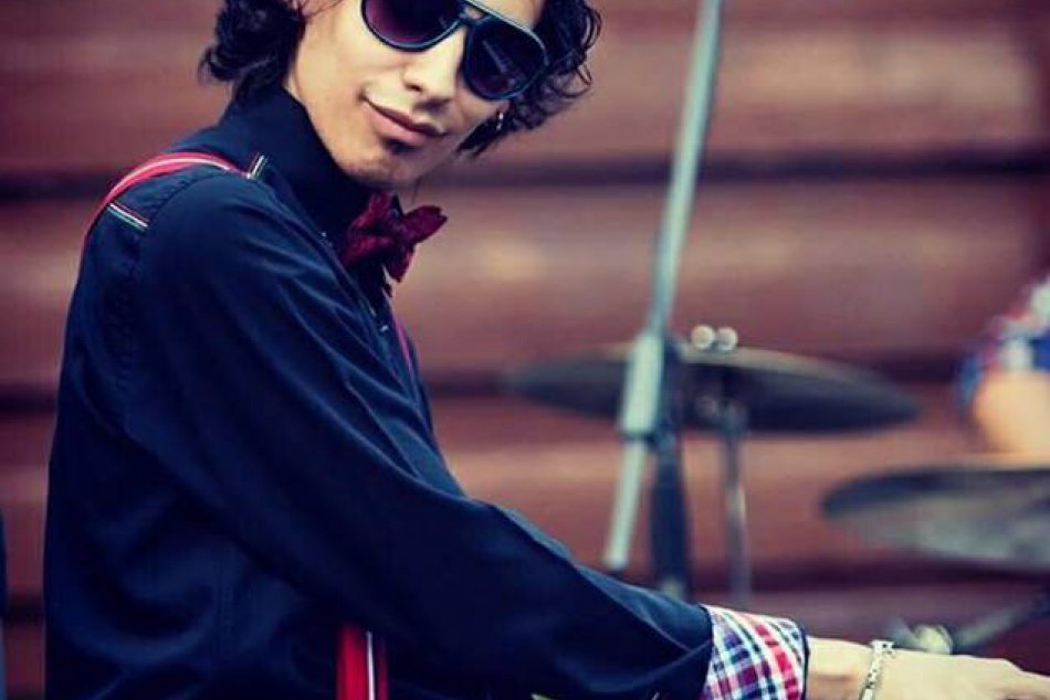 OBRAZOM: Zoznámte sa s trnavským klaviristom Milošom Bihárym