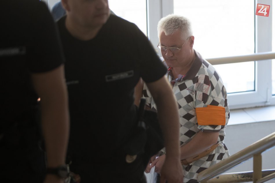 V OBRAZOCH: Muž, ktorý zavraždil v penzióne priateľku, dostal doživotie