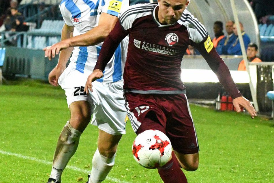 Futbalisti Nitry s ďalšou výhrou: Na domácom trávniku zdolali Podbrezovú, FOTO