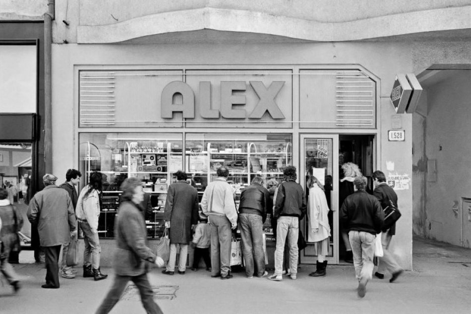 Obchodná 1984 – 2014 / Ľubo Stacho