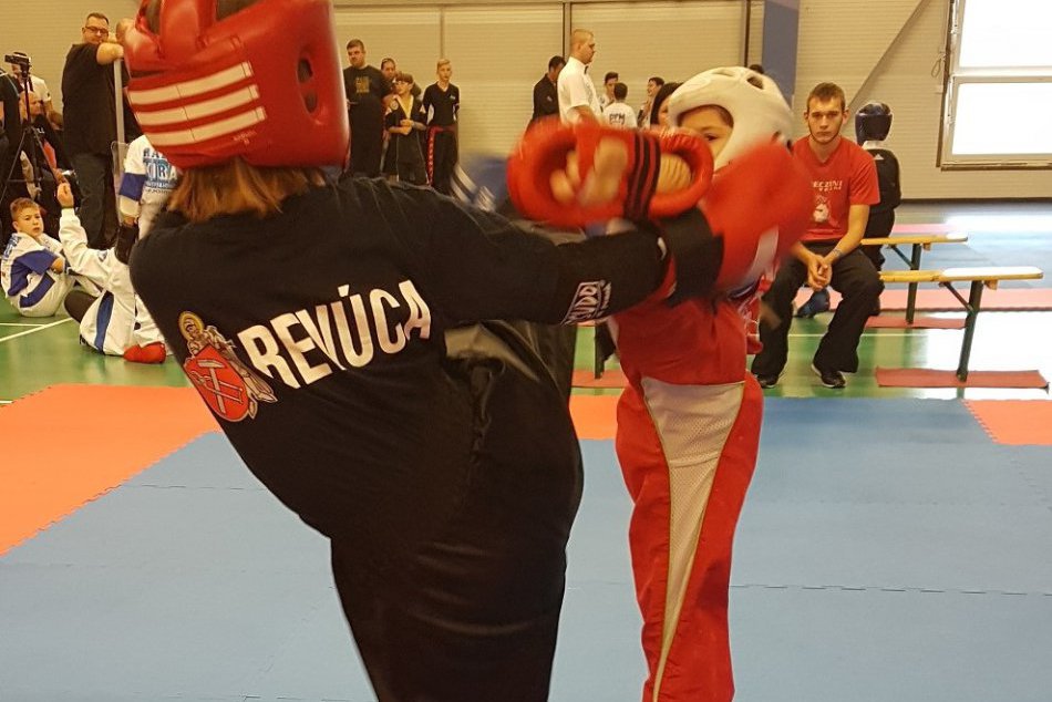 V OBRAZOCH: Medzinárodný úspech revúckeho kickboxu