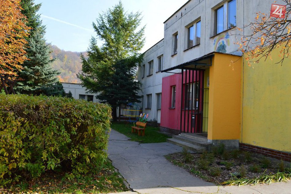 V OBRAZOCH: Začína sa s obnovou MŠ Radvanská 28