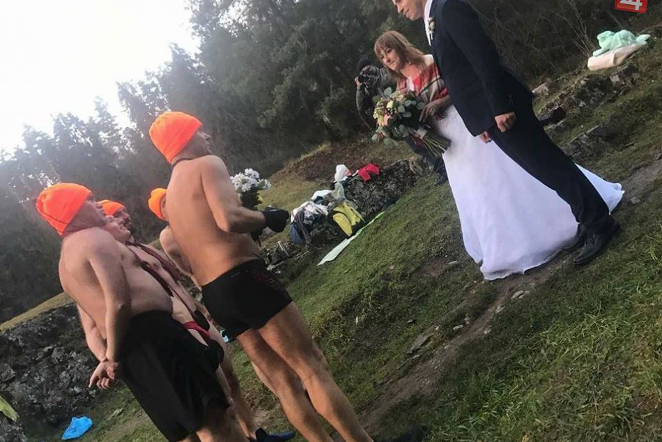 Svadobné fotky, aké sa len tak nevidia: Toto sa dialo v Slovenskom raji!