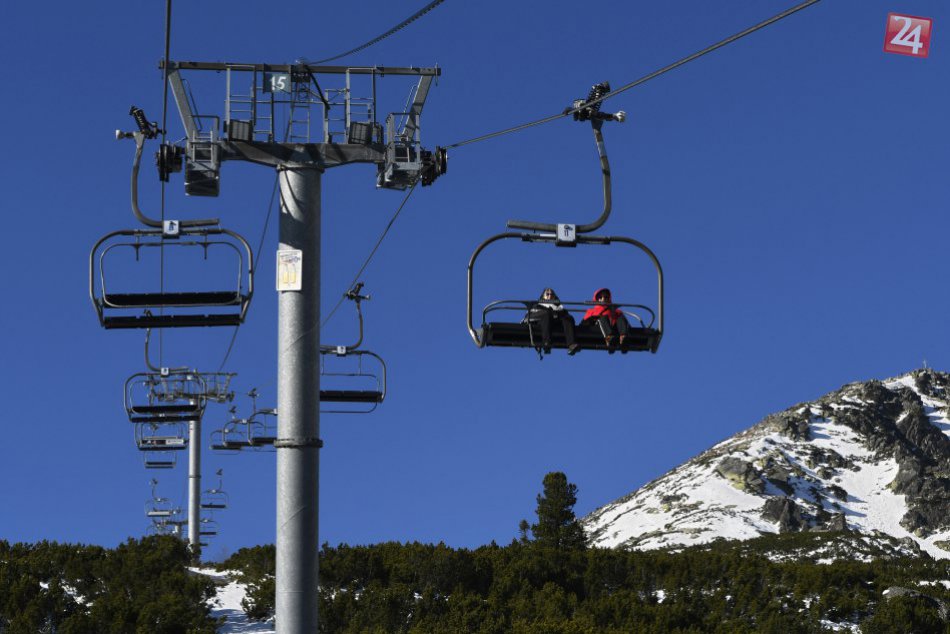 Hlavný motor lanovky na generálku - Štrbské pleso 11/2017
