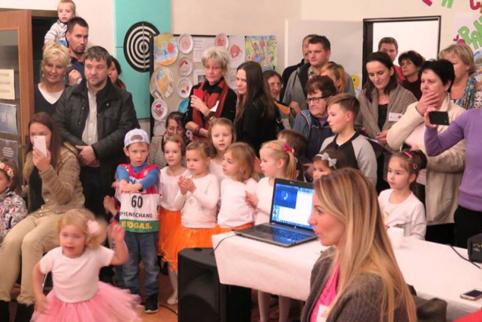 V OBRAZOCH: Bystrické sídlisko zažilo paradajkové hody