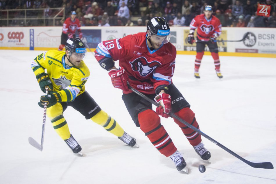 V OBRAZOCH: Barani rozburácali domáce tribúny. Doma vlkom nedali šancu