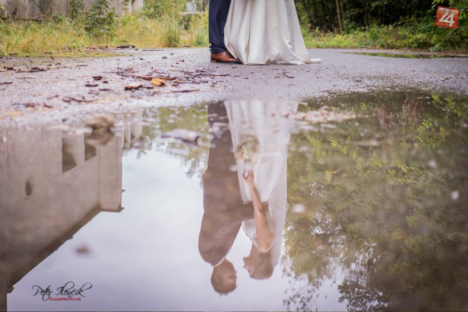 Svadobné snímky v neprívetivom počasí? Fotodôkazy z Prešova, že aj to ide