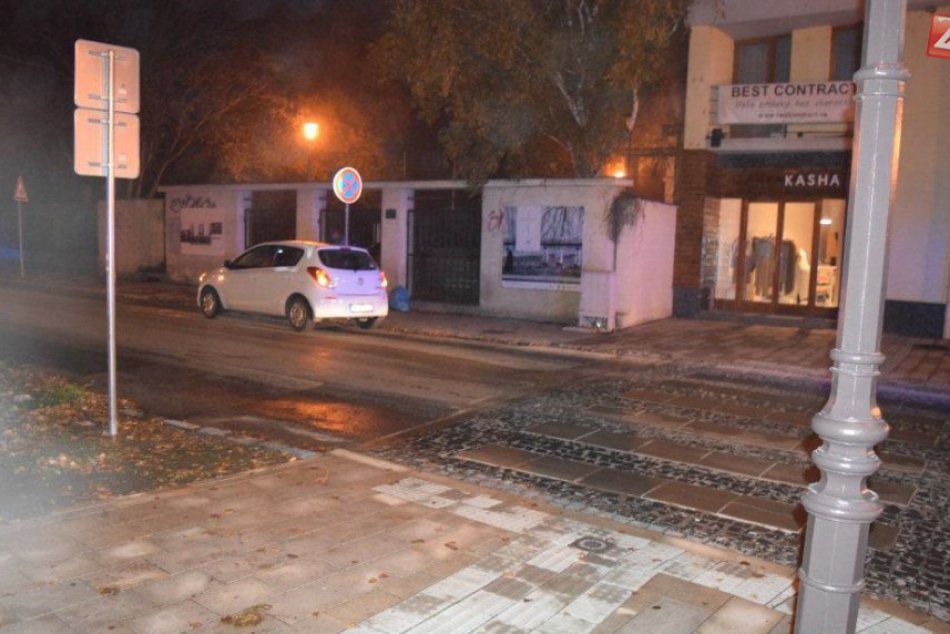 Boli ste pritom? Polícia hľadá svedkov dopravnej nehody na Halenárskej