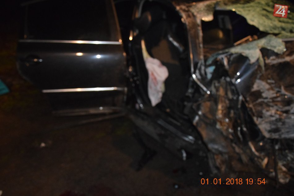 FOTO Z MIESTA: Na Zemplíne došlo k tragickej dopravnej nehode