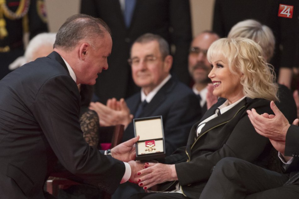 Pri príležitosti 25. výročia vzniku SR vyznamenal prezident Kiska 25 osobností
