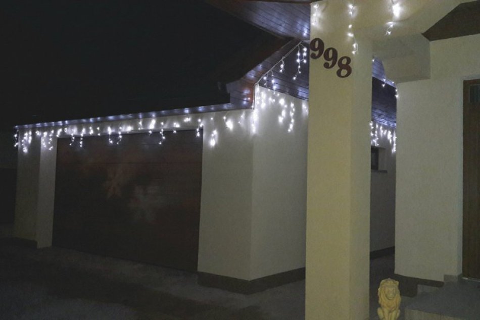 FOTO: Vianočná súťaž Trnovčanov vrcholí, hlasovať môžete už len pár dní