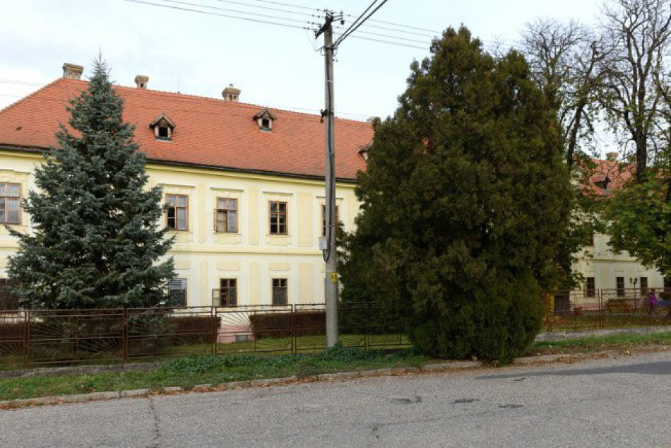 Obec Maňa osadí 12 náučných tabúľ