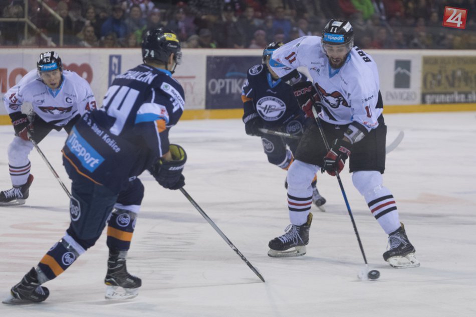 V OBRAZOCH: Bystrickí hokejisti doma zdolali Košičanov