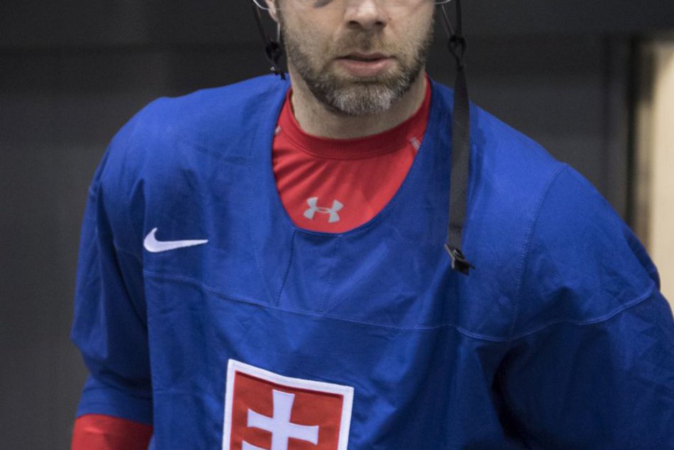 Na zraz prišlo 17 z 25 hráčov: Šatan s Ramsaym povedia meno kapitána až v dejisk